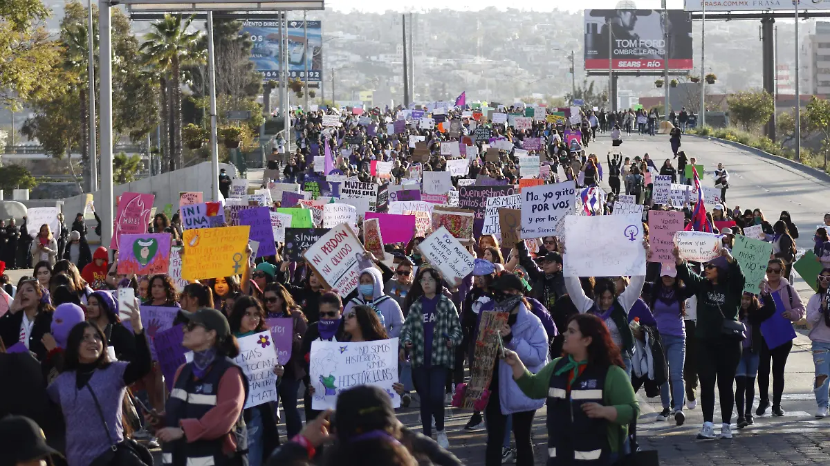 91-cl-marcha feminista (5)